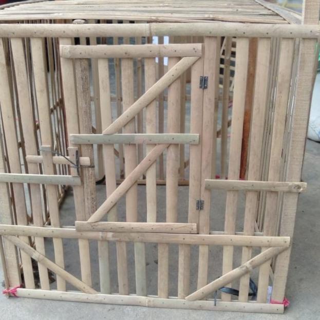 Kandang Ayam Bambu / Kandang Rakit Bambu Segiempat Kotak