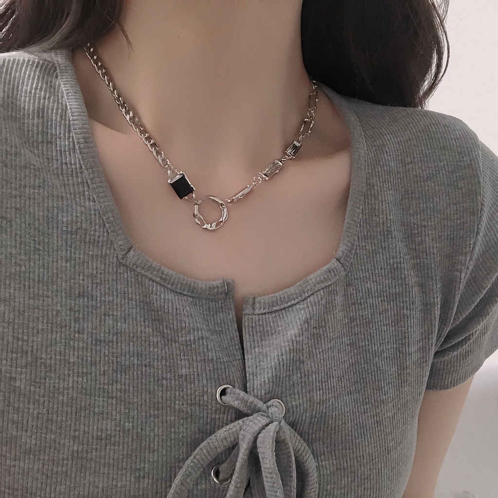 Suhao niche desain rasa batu permata hitam cair tidak teratur cincin jahitan kalung pria dan wanita dengan gaya yang sama all-match high-end kalung