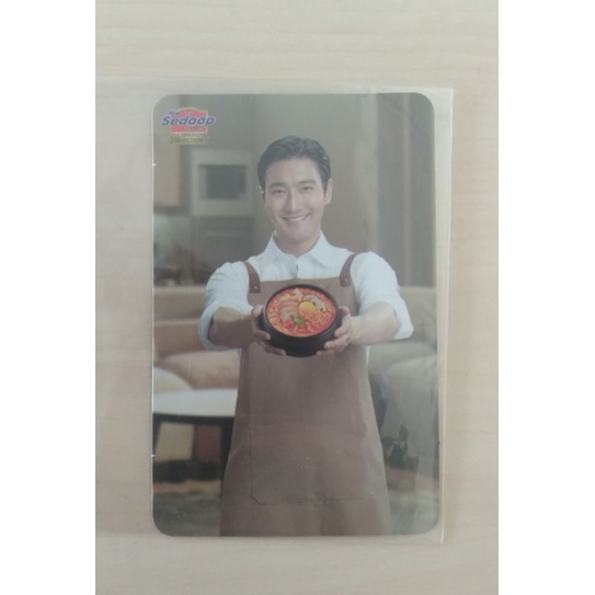 photo card Choi Siwon x mie sedap