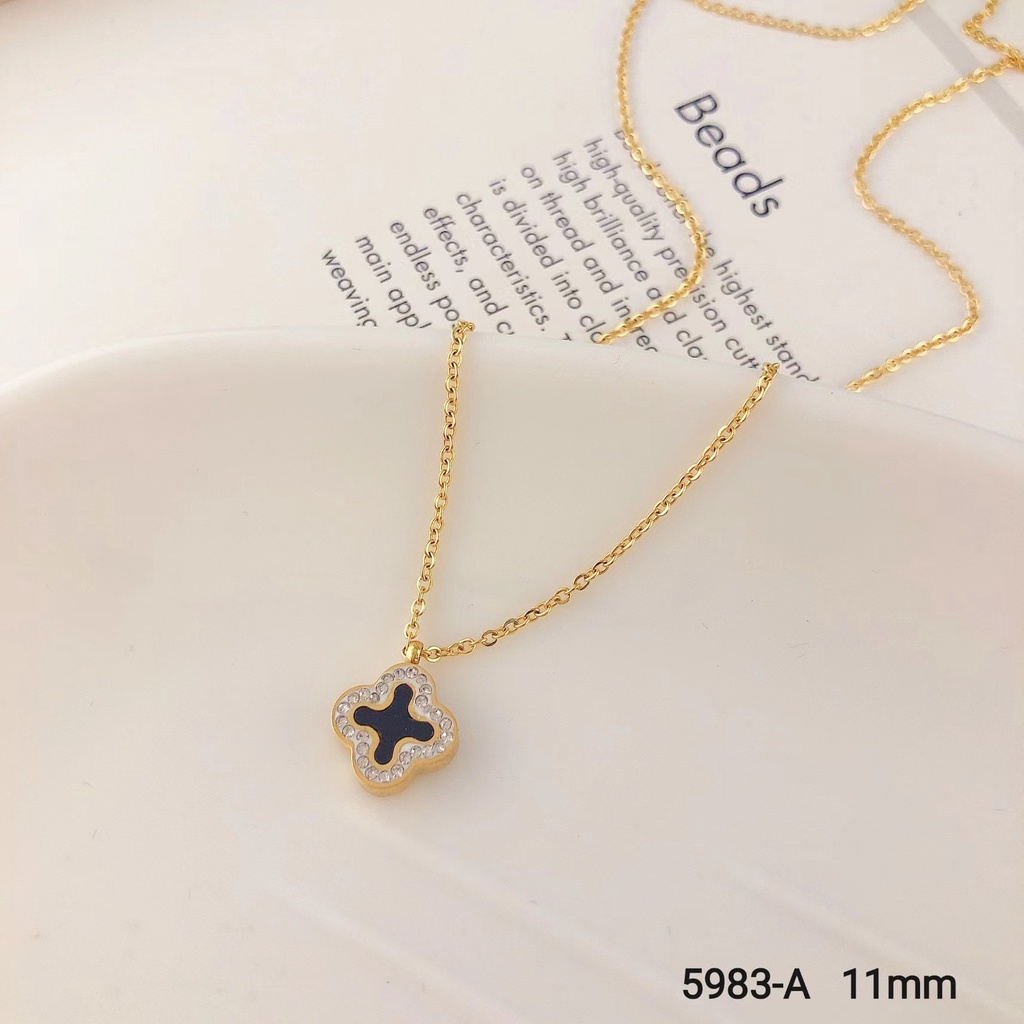 Kalung Titanium 5983 Permata Bolak Balik Hitam Putih Perhiasan Fashion 9149