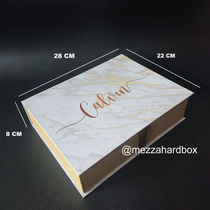 

Hardbox Bridesmaid 28x22x8 Custom / Box Hampers / Box Seserahan / Hardbox Custom / Hardbox murah