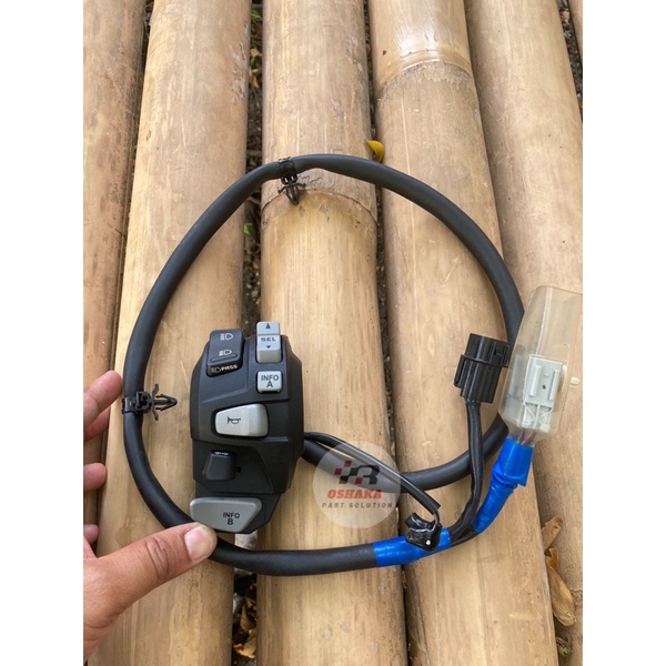 Holder kiri crf 1000 cc original