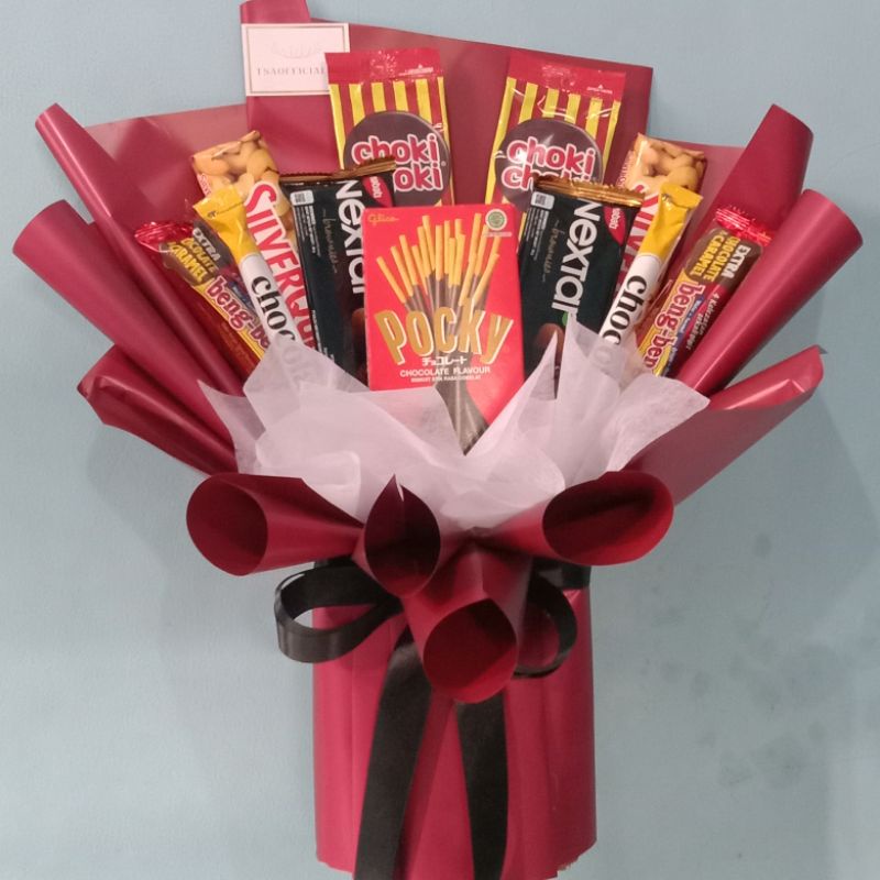 

Kyna Medium Bouquet || Bucket Snack