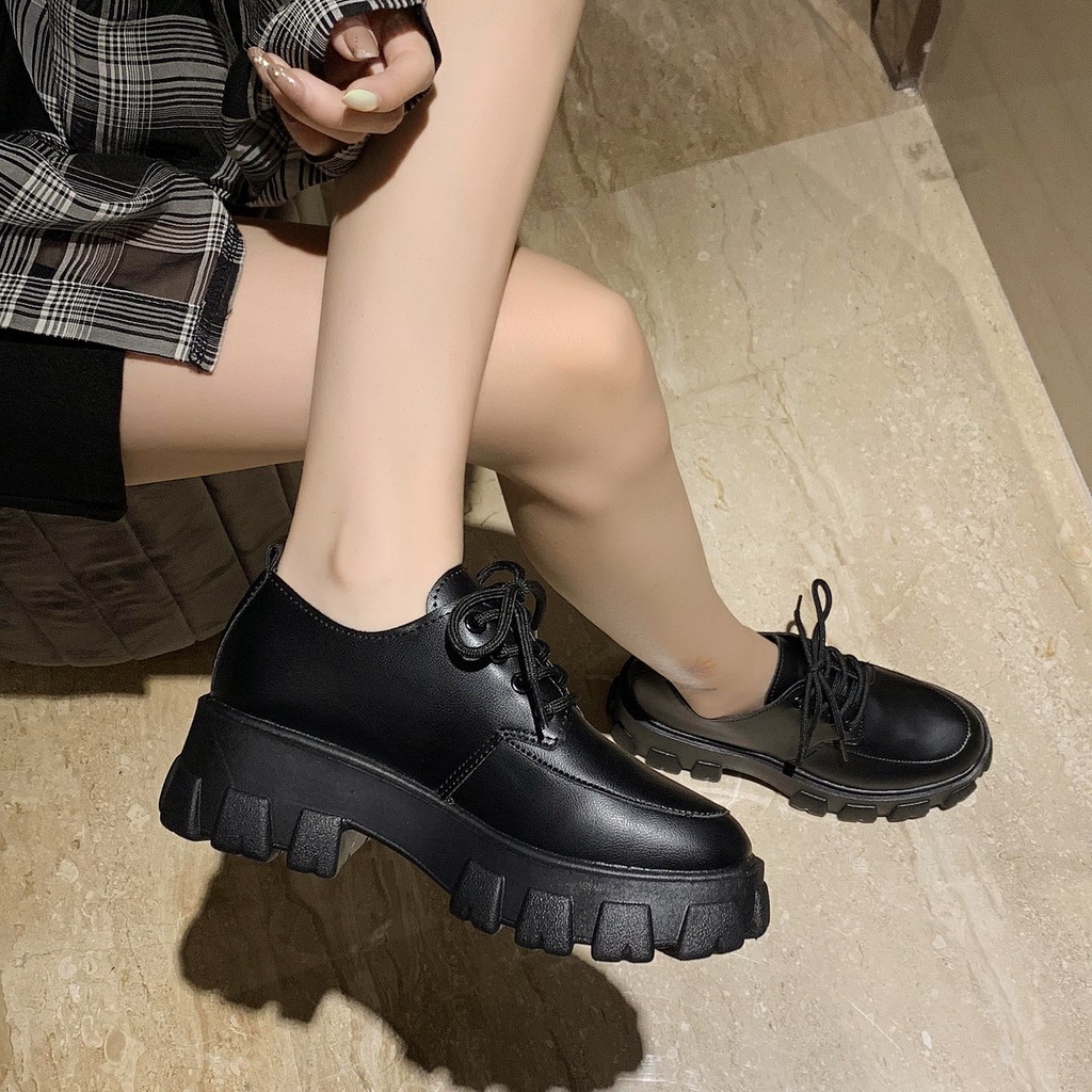 SS-SW334 Sepatu DocMart Wanita Sneaker Boots Impor Quality COD Termurah