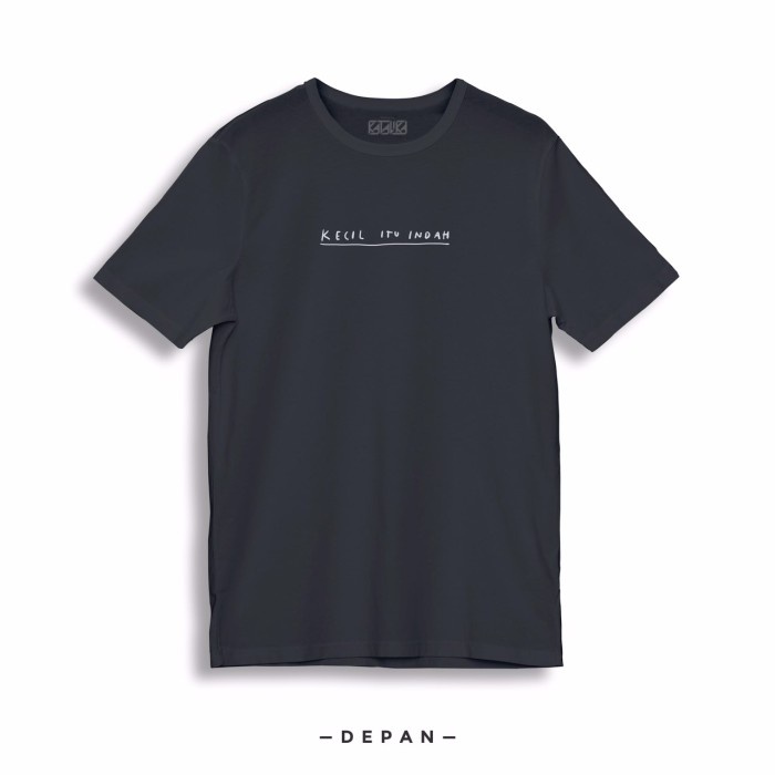 PROMO COD Kaos Kecil itu Indah - Hitam, XL