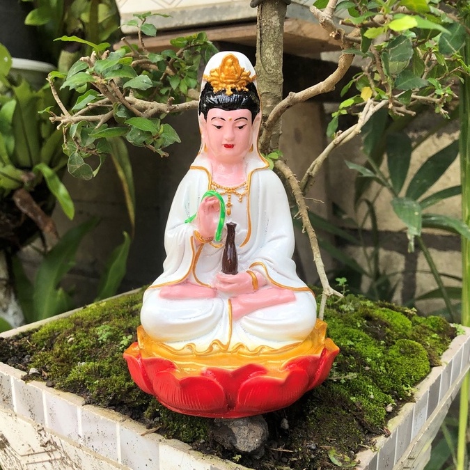 PATUNG DEWI KWAN IM/PATUNG DEWI KUAN IM/DEWI GUAN YIN/PATUNG BUDDHA/PATUNG BUDHA/BUDA/PATUNG RESIN/ 