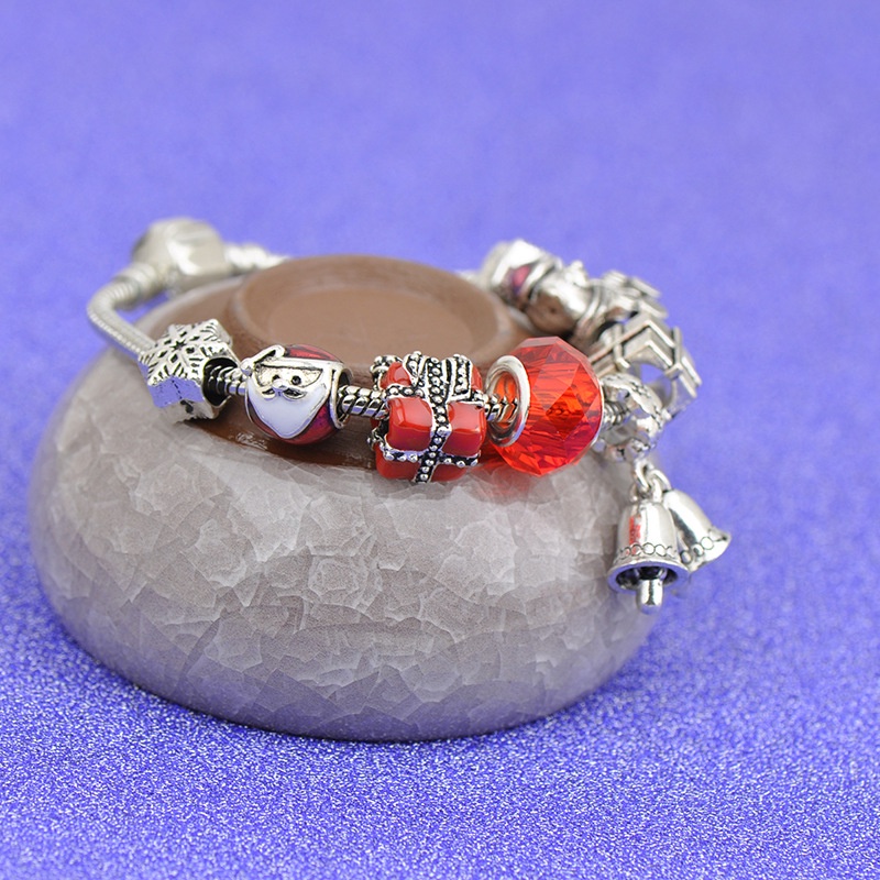 Gelang Manikmanik Kaca Kristal Dengan Liontin Lonceng Natal Untuk Wanita