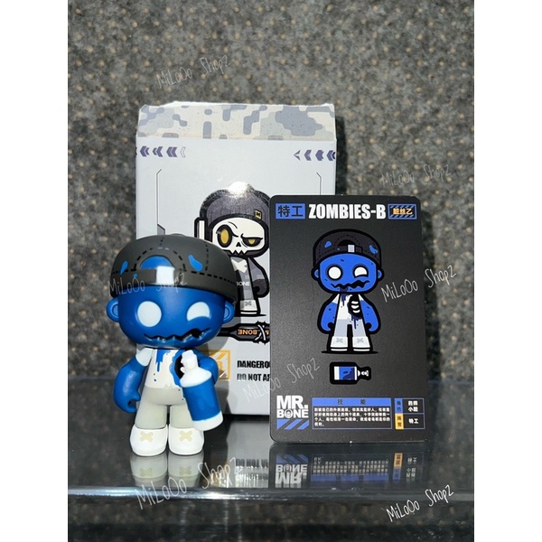FIRST DAY MR BONE / BLINDBOX MR.BONE JUNIOR ZOMBIES B