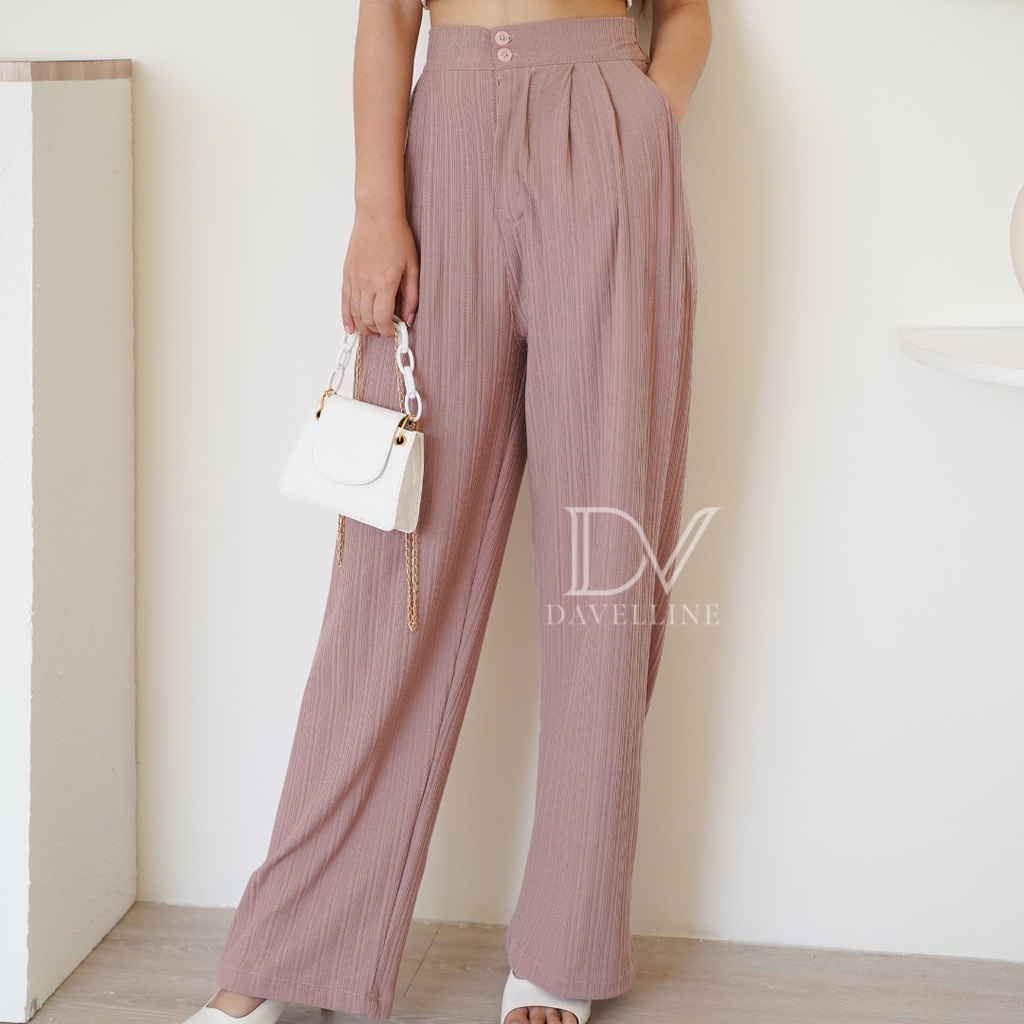 Davelline • Jisoo Knit Pants • Celana Knit pocket berkualitas • celana knit pants