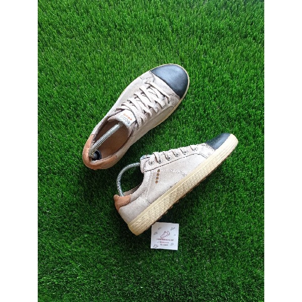 Sepatu Casual Ecco Second