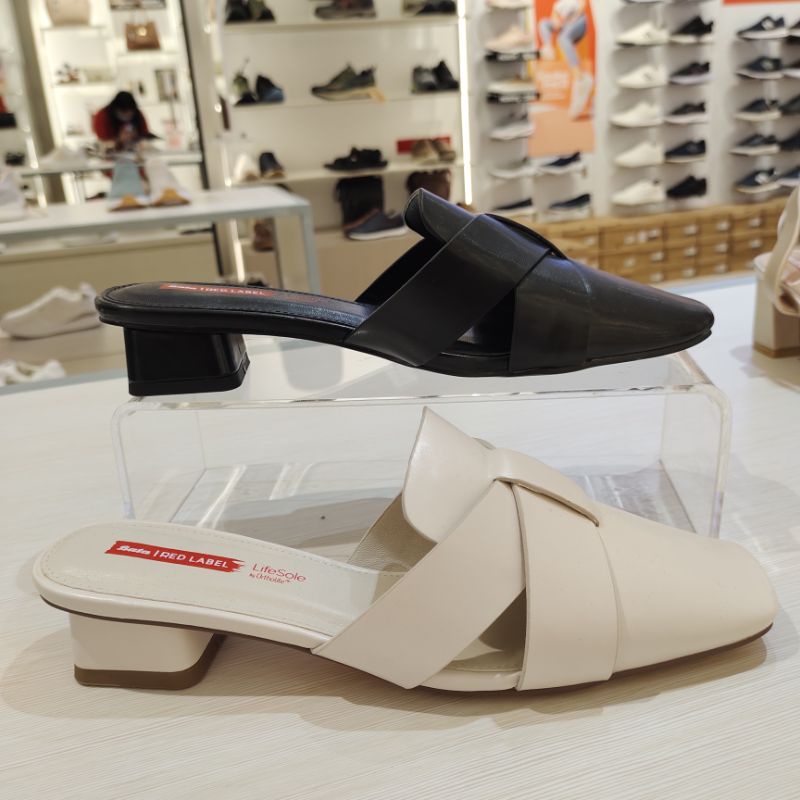 Sandal Selop wanita  Hak ±3cmmerek Bata 5601241/6241