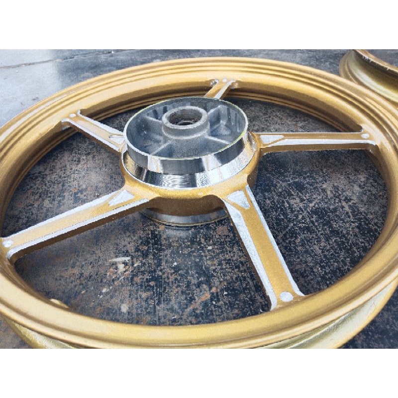velg original vixion custom ala enkei