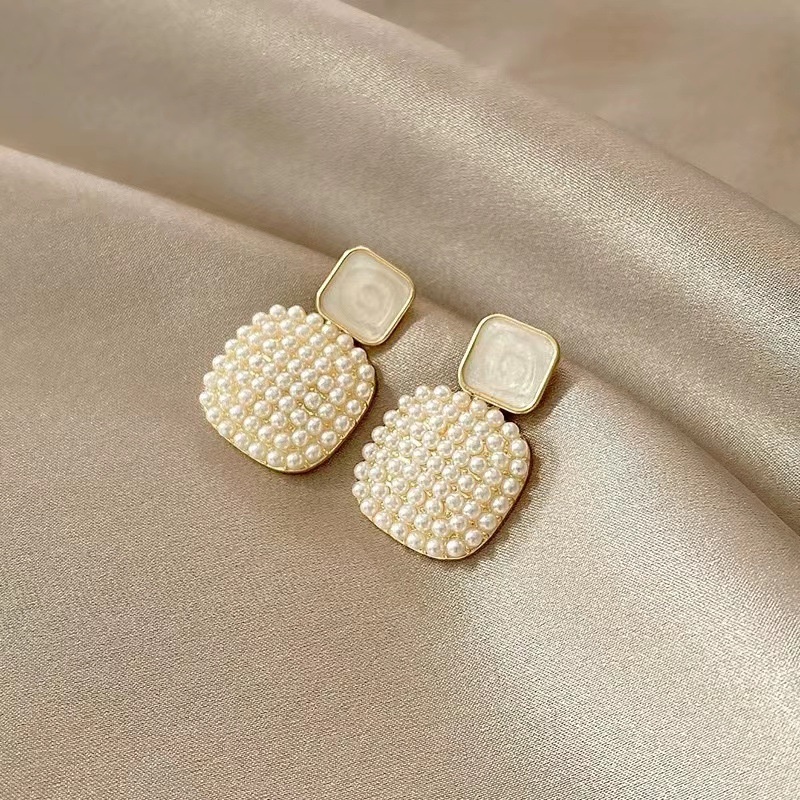 Anting Mutiara Bentuk Kotak Geometris Gaya Korea