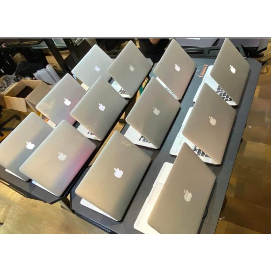 macbook air 2017 256gb ram 8gb - Mulus