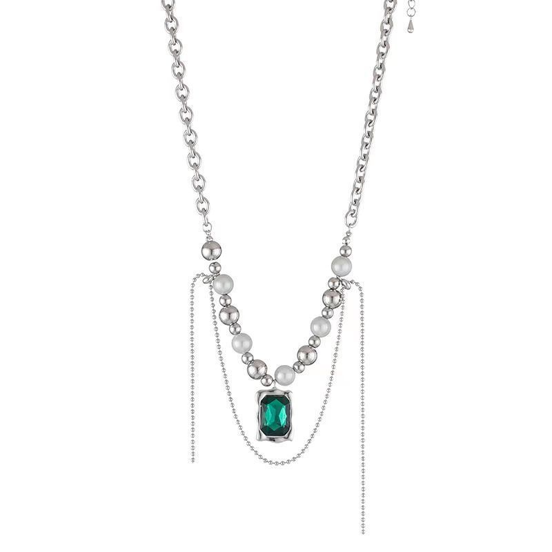 Kalung Liontin Mutiara Warna Hijau Gaya Punk