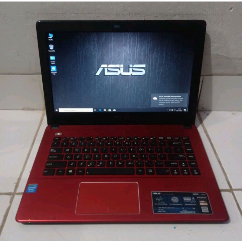 Laptop Asus intel Celeron Layar  14 inc Windows 10 full aplikasi siap pakai