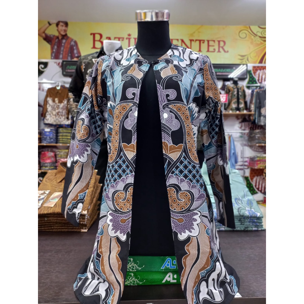 Arthaloka |Batik Wanita Gaya Modern