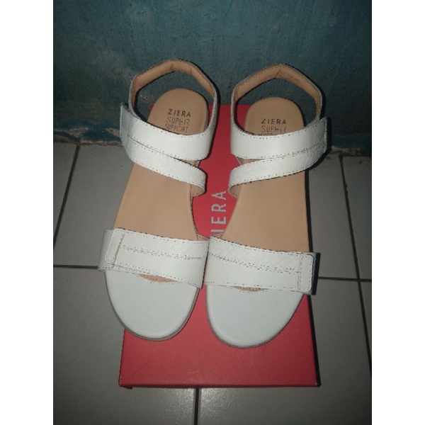Ziera Sandal Wanita tipe Elia Winter White size 39 kulit sapi asli