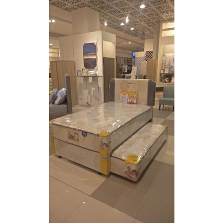 kasur america anak sorong