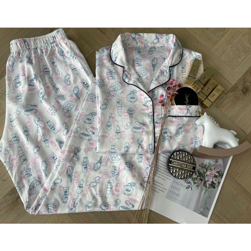 pajamas set