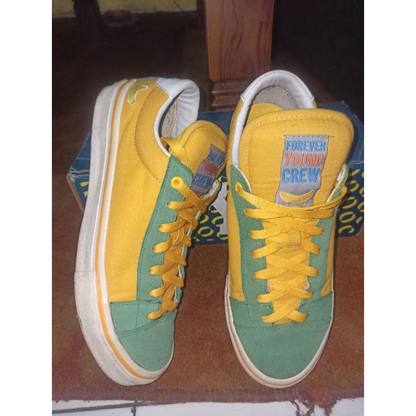 SEPATU FOREVER YOUNG CREW (FYC) SERIES CAVEN