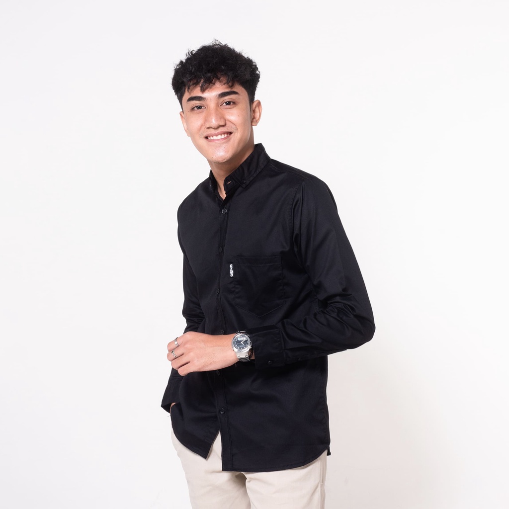 Gizmo - Kemeja Pria Basic Cotton Premium Black