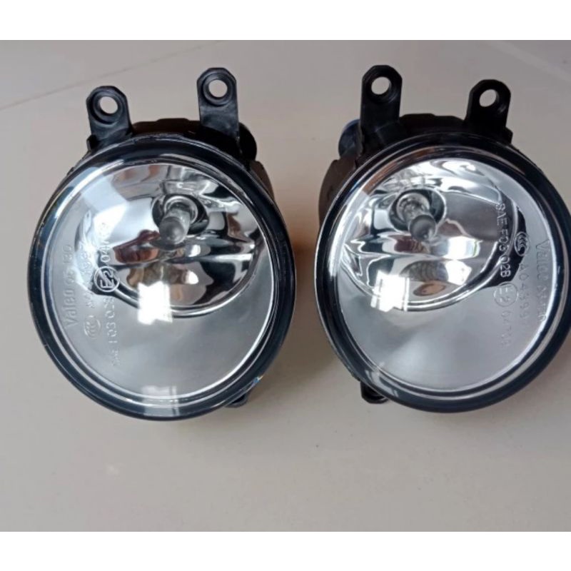 Fog Lamp Lampu Kabut Avanza Xenia yaris camry innova  - Kiri atau kanan Only