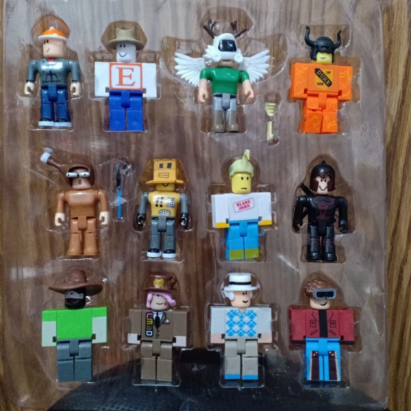 

Dijual mainan figure roblox /mainan anak Limited