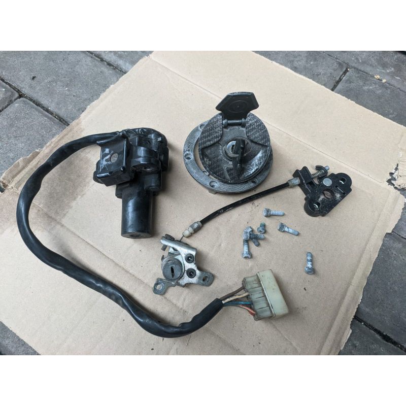 kunci set ninja 250 fi/z250fi