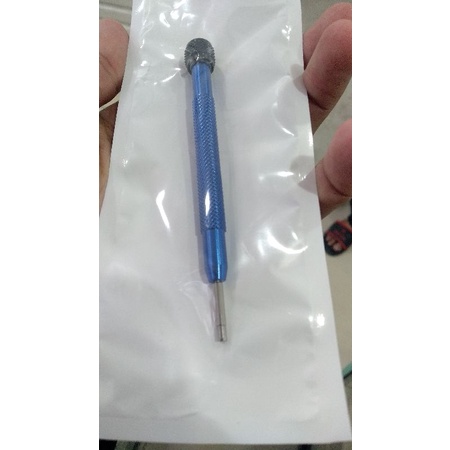 Obeng baut jam tangan untuk Richard Mille