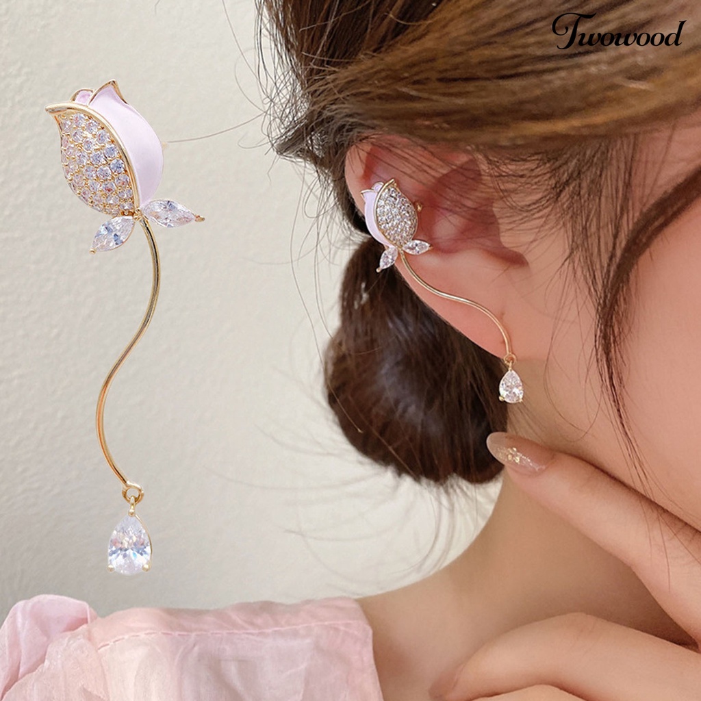 1pc Anting Klip Desain Bunga Tulip Aksen Berlian Imitasi Gaya Retro Untuk Hadiah