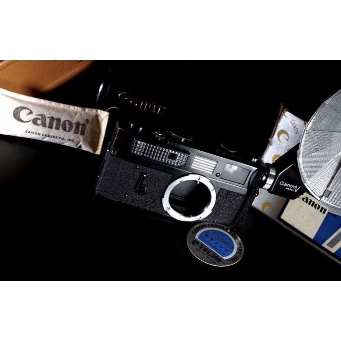 

Rare Item Canon 7 Black Paint Original Complete Box