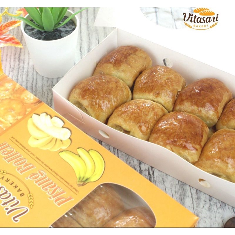 

RK12 Pisang Bolen Keju Vitasari Bakery - Pisang Bolen Bandung - Pisang Bolen Bandung Hits - Bolen