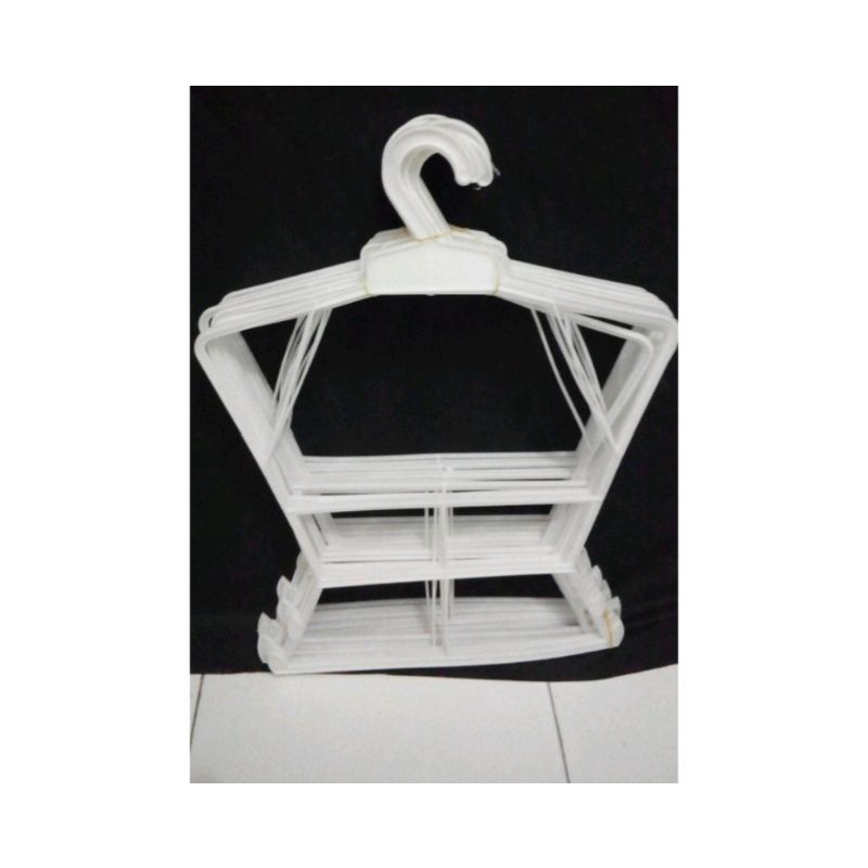 hunger gantungan baju anak layang