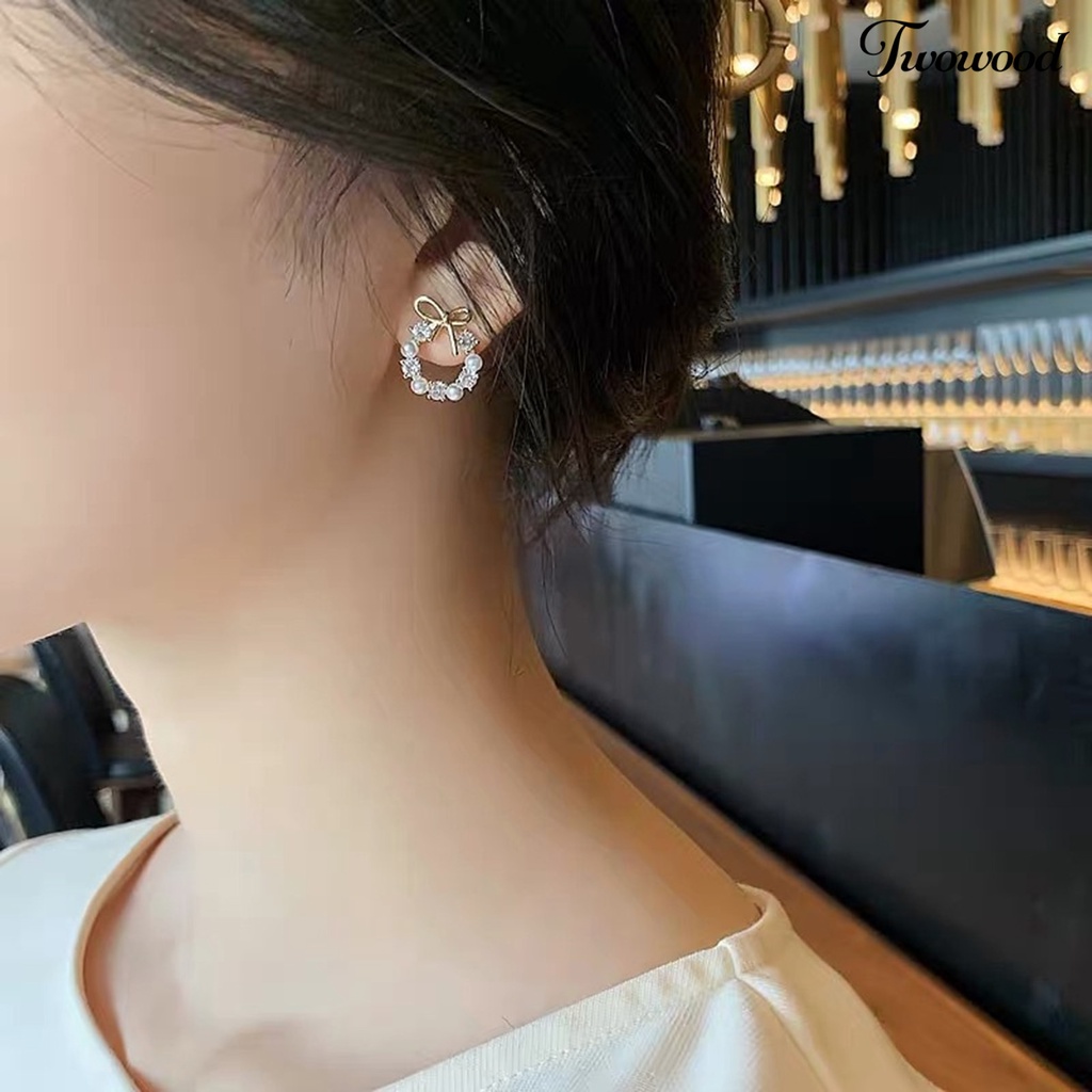 1 Pasang Anting Stud Mutiara Berlian Imitasi Shiny Untuk Wanita