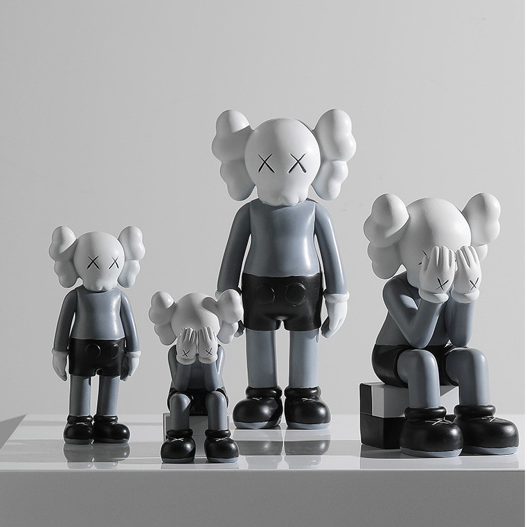 Luxury Kaws Figure Pajangan Kaws Pajangan Meja Kaws Bear Brick Black