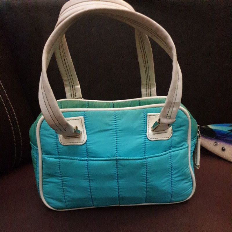 TAS GUESS PRELOVED