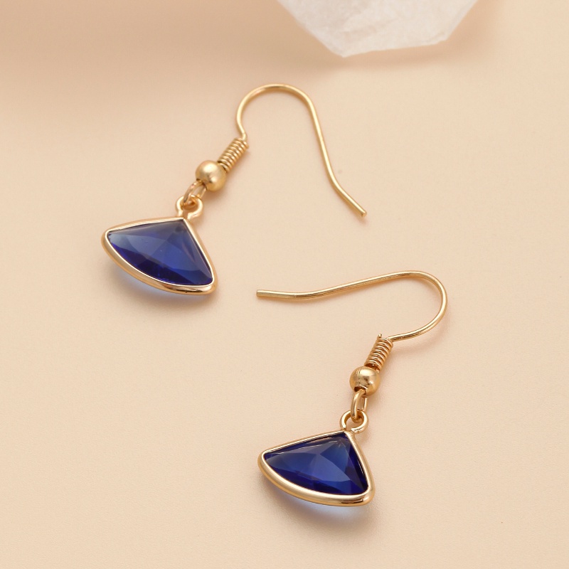 2022 Anting Tusuk Gantung Emas Metalik Wanita Desain Asimetris Hias Kristal Amethyst Gaya Vintage