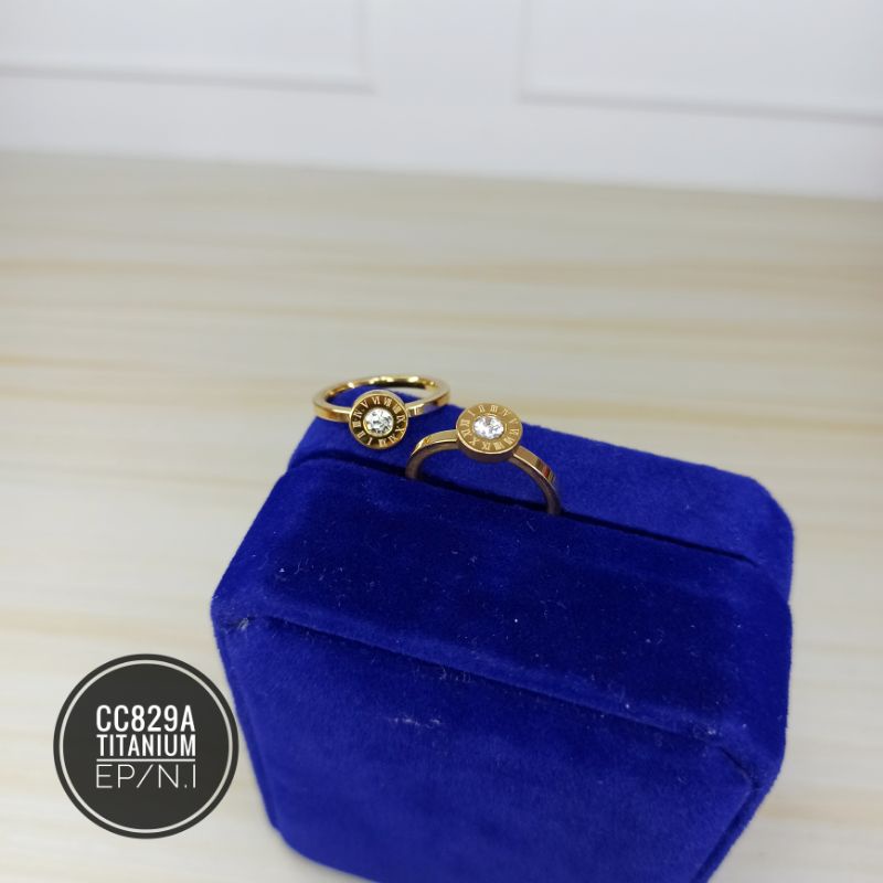 Cincin Titanium Romawi Zircon CC829A