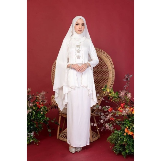 Noni one set kurung