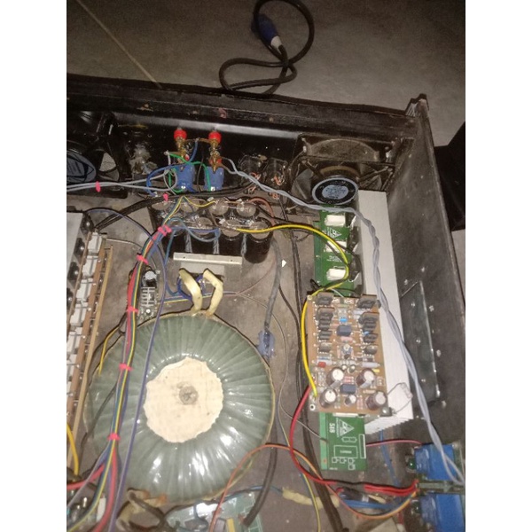 power amplifier Rakitan