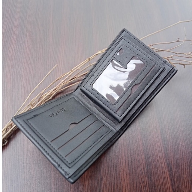 dompet lipat dua horizontal bahan kulit PU import berkualitas dan design yang keren #dompet #dompetpria #dompetlipat