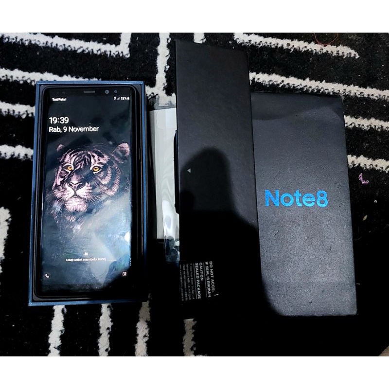 Hp Samsung Note 8 Ram 6/128 GB second hitam