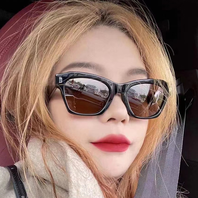 Kacamata Hitam Bingkai Persegi Kecil Gaya Korea Untuk Pria Dan Wanita