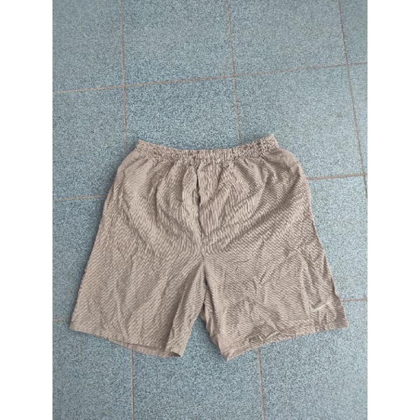 celana pendek nike vintage