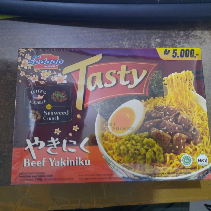 

Mie SEDAAP Tasty Bakmi Ayam Beef Yakiniku Pack 115gr