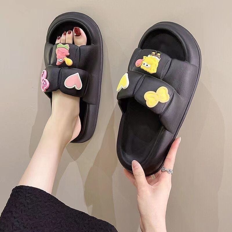 Dejavu Sendal Wanita Terbaru Jelly Karet Sandal Slop Flat Rumahan Empuk Elastis Sendal Anti Slip HSN109-111 Hitam
