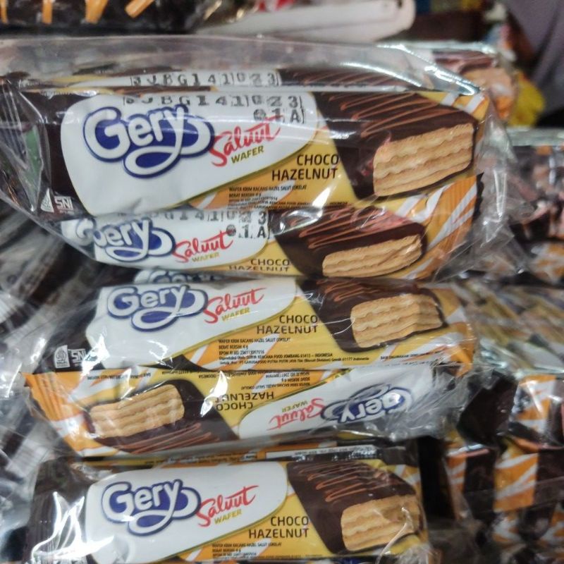 GERY CHOCO HAZELNUT [ 1 PACK ISI 24 ]