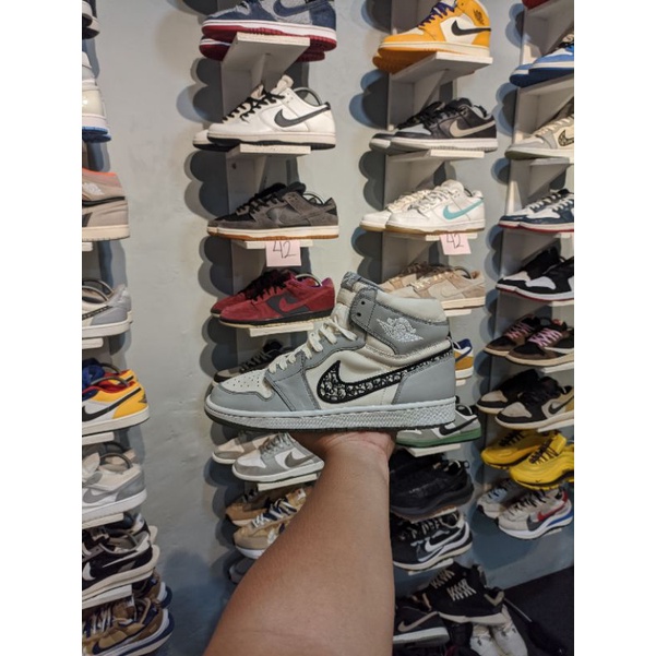 aj1 dior 44
