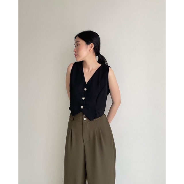 Giselle Vest | Rompi Crop | Korean Vest | Crop Vest